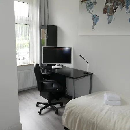 Апартаменты Kapitaenshaus Schaefer App Kapitaen Брунсбюттель